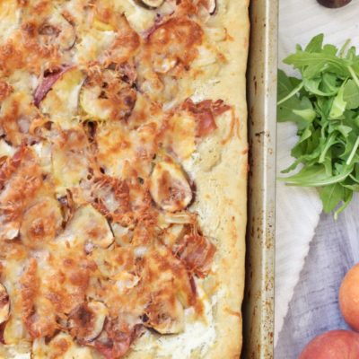 Sheet Pan Fig, Peach and Prosciutto Pizza