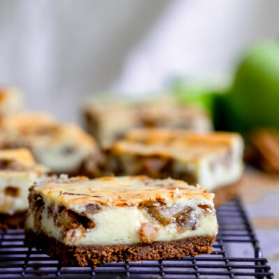 Chai Apple Pie Cheesecake Bars